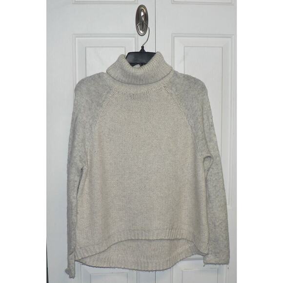 Line Knitwear Womens Cove Mixed Yarn Turtleneck Sweater in Light Gray XSmall $98 - Picture 1 of 3